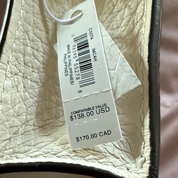 NWT Coach Mini Bag in White with Gold Stars - Picture 3 of 8